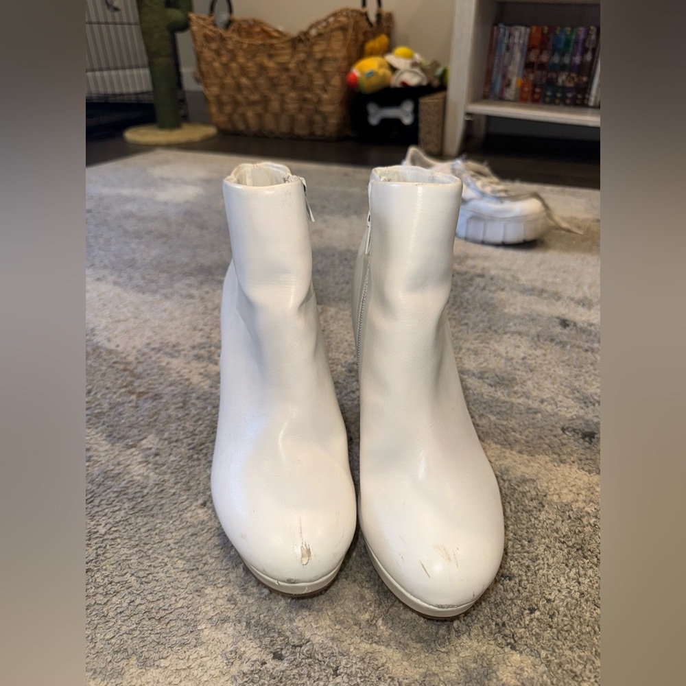 Amazon Heeled Boots